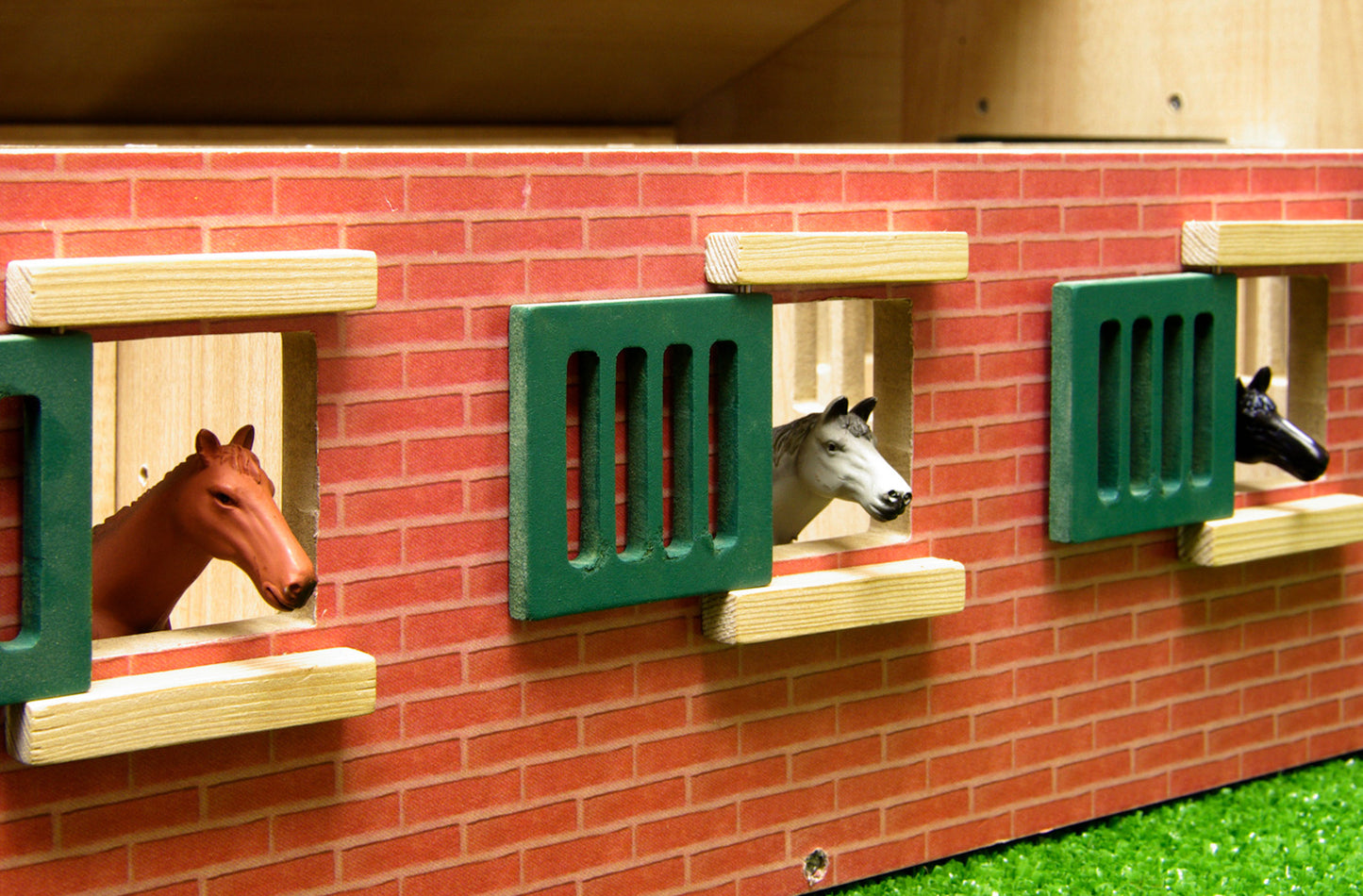 HORSE STABLE 1:32